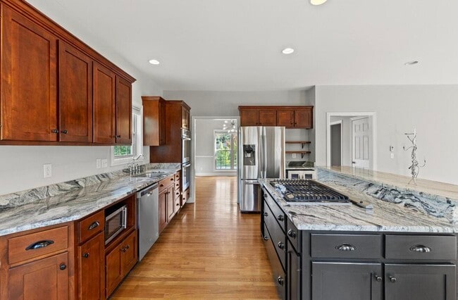 Photo - 2505 Eastway Dr