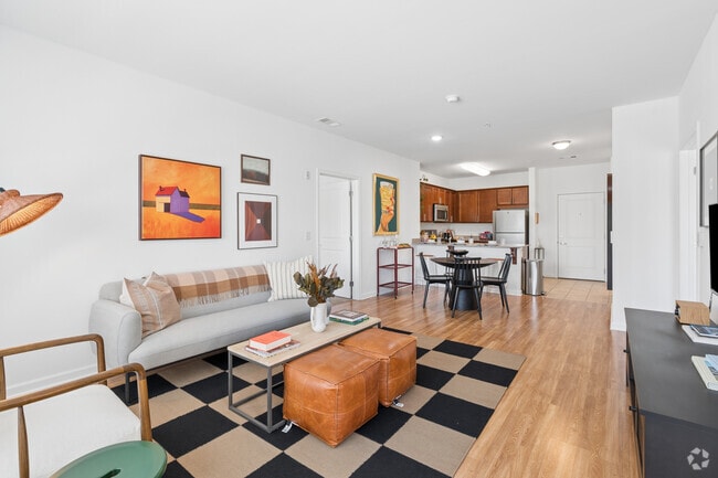 2BR, 2BA - 1,177SF - Living Room