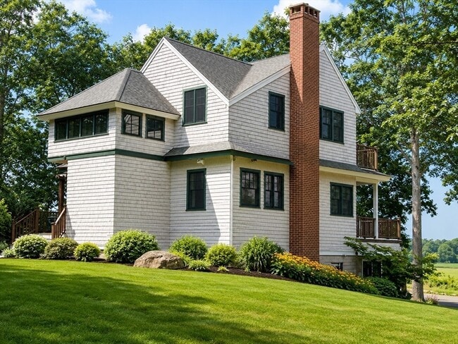 Building Photo - 41 LeBaron Rd