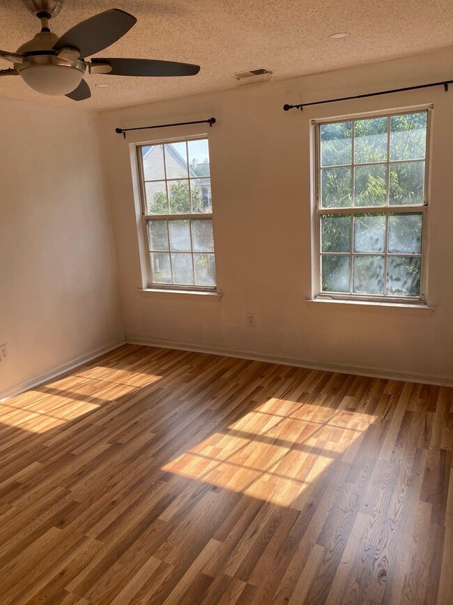 Photo - 40 Walnut St