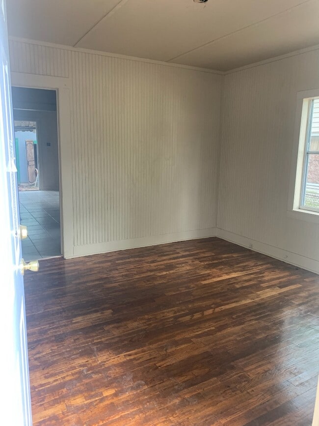 Photo - 4088 Topeka St