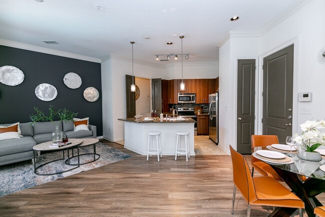 Brookleigh Flats Apartments