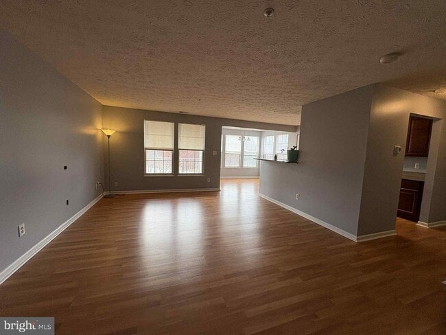 Building Photo - 701 Orchard Overlook Unit 203