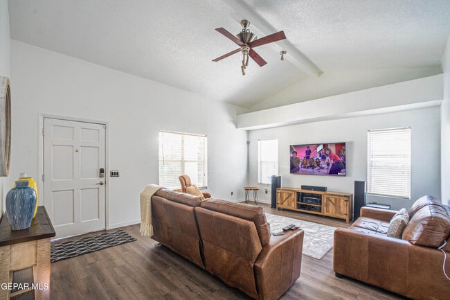 Photo - 7573 Le Conte Dr