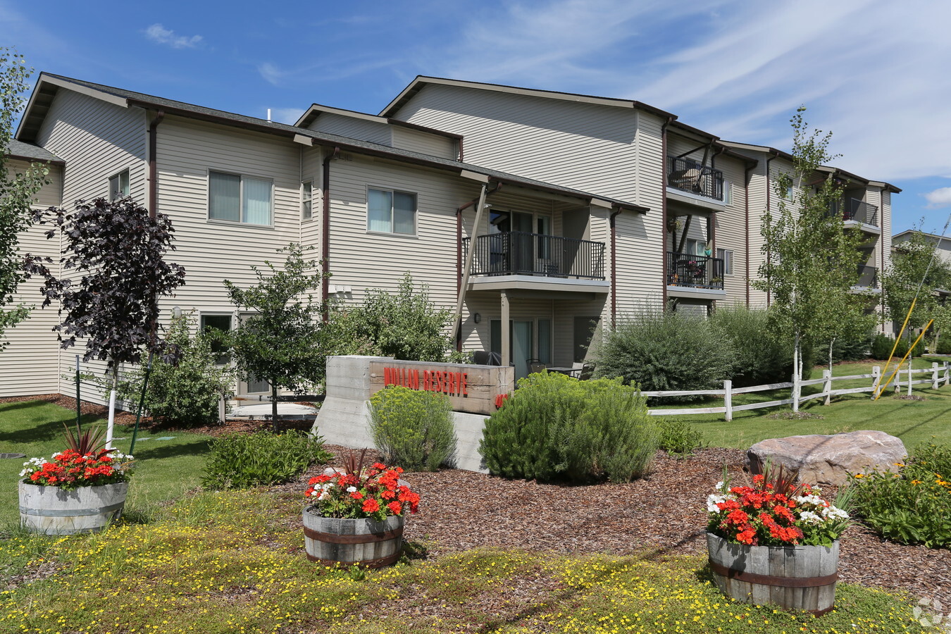 Mullan Reserve Apartments