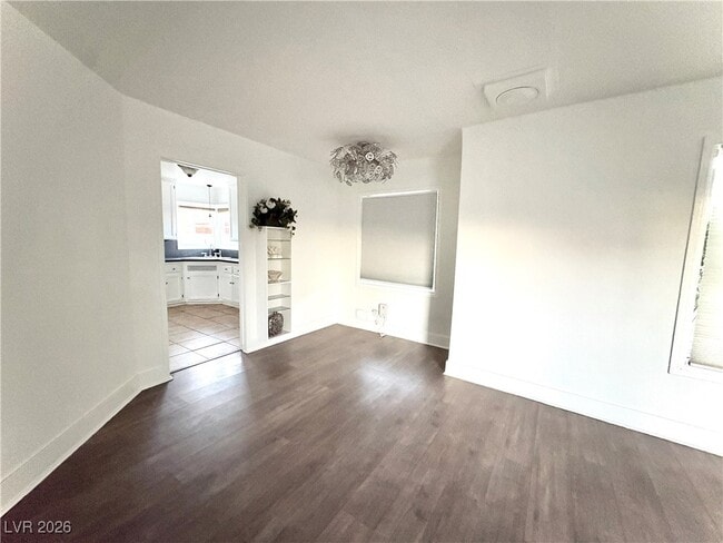 Photo - 1301 Bracken Ave