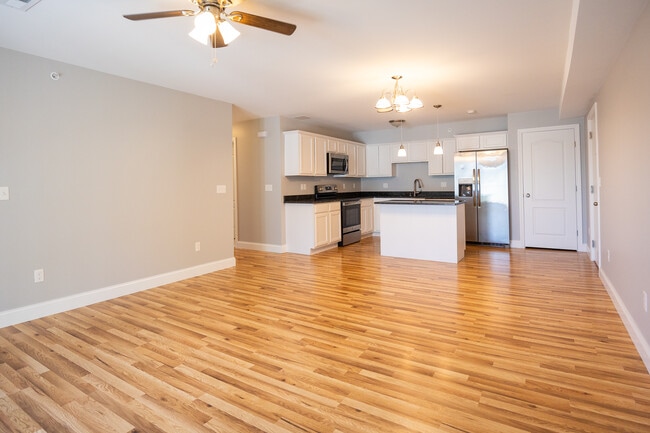 Photo - 13 Gray Coach Ln Unit 1315