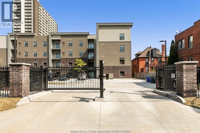 Photo - 955 Ouellette Ave Unit 301