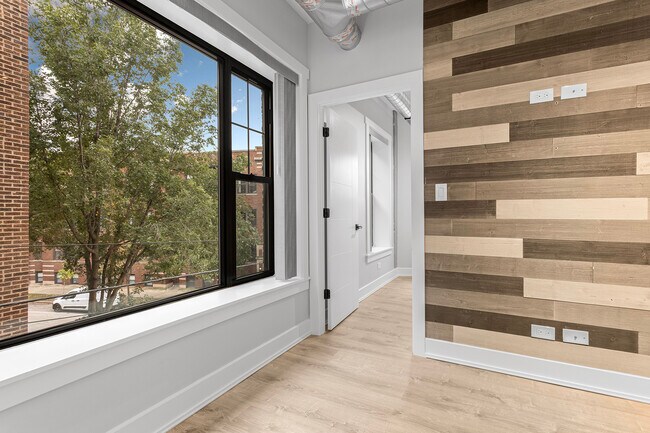 Photo - 7645 N Sheridan Rd Unit 207
