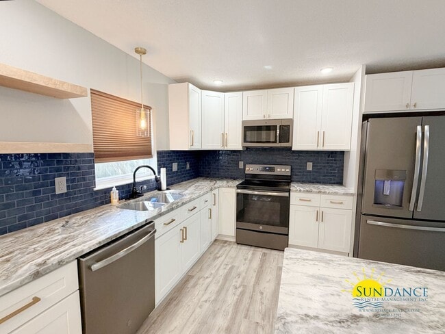 Photo - 501 Dona Ave