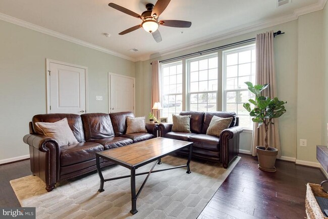 Photo - 7586 Brunson Cir Townhome