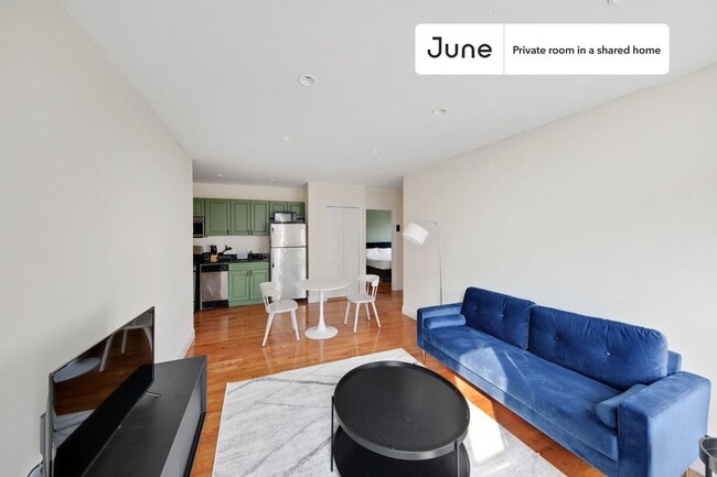 Photo - Room in Shared 4 bed/2 bath home Unidad A