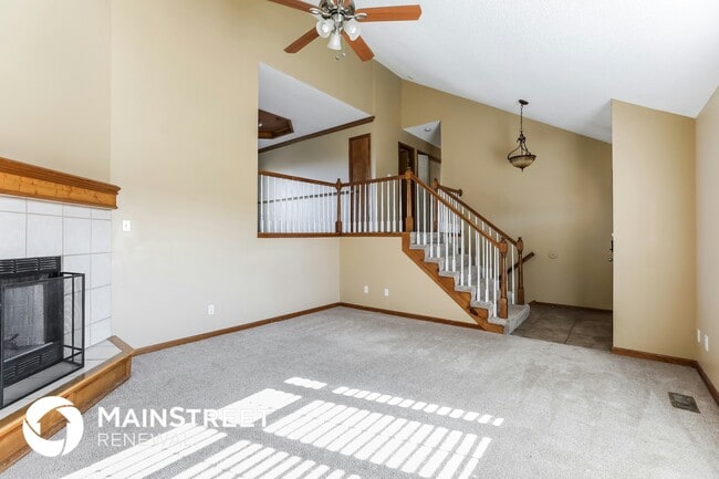 Photo - 2300 Valley View W