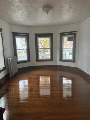 Photo - 48 Eleanor Rd Unit 1