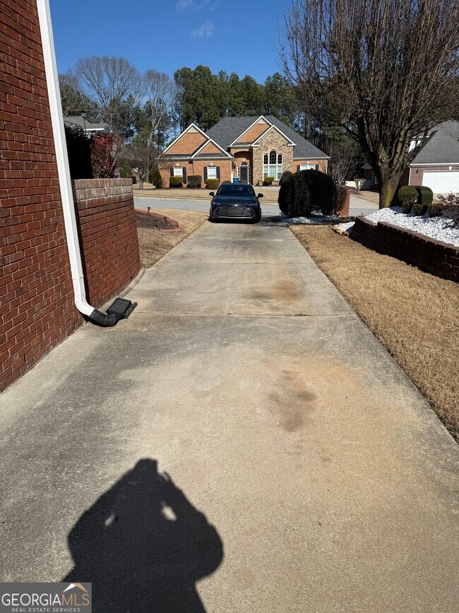Photo - 1120 Lewis Ridge Cir