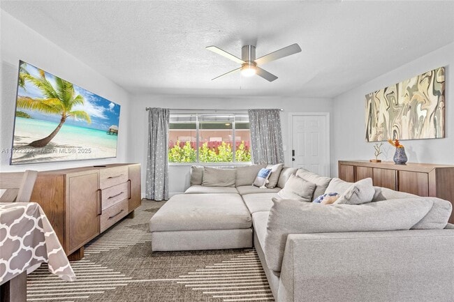 Photo - 1208 NE 5th Ave Unit 1