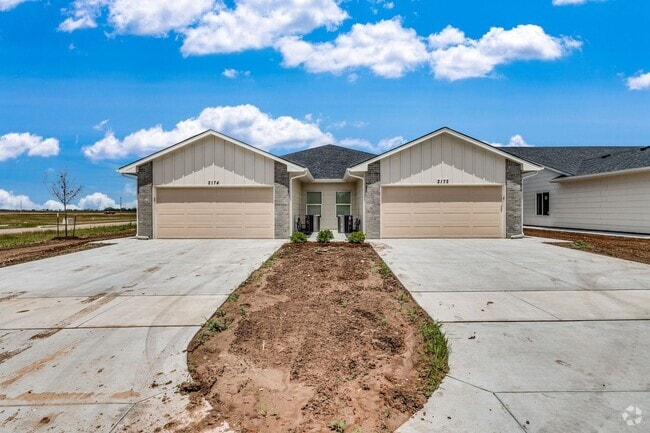 Building Photo - Cypress Glenn Kingston Rental