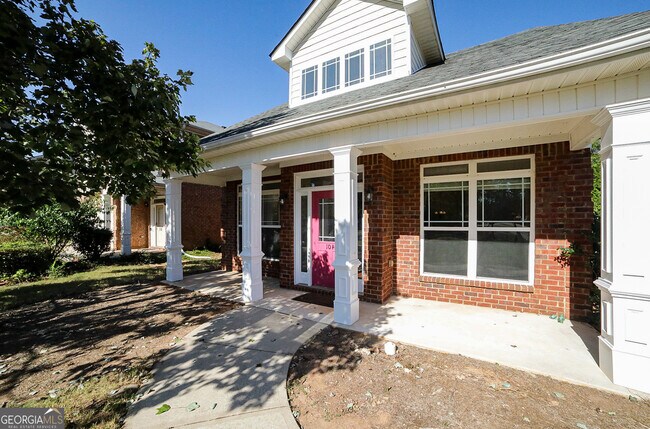 Photo - 104 Putters Dr