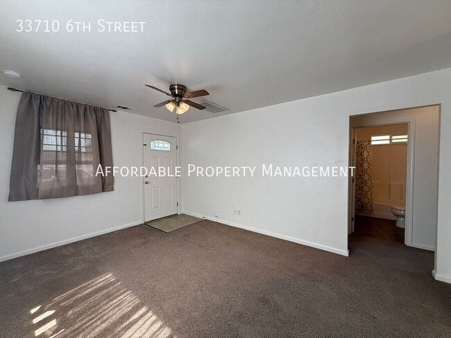 Photo - 33710 6th St
