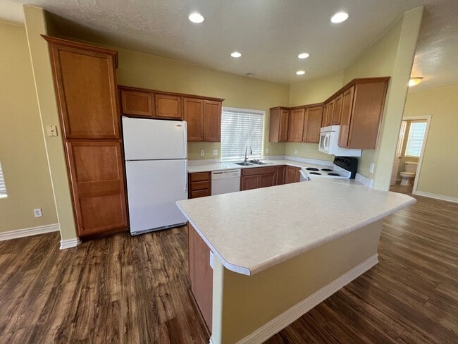 Photo - 3 bed, 3 bath Twin-home