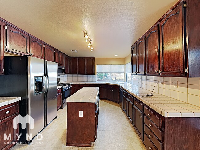 Photo - 9413 Redwater Dr