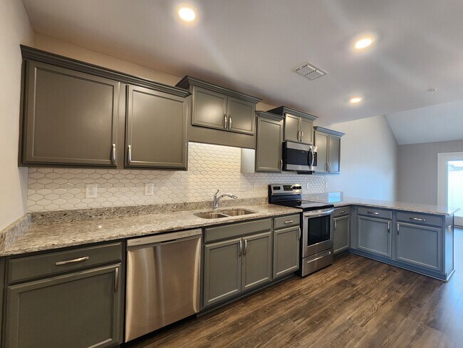 Photo - 431 Tristan Wy