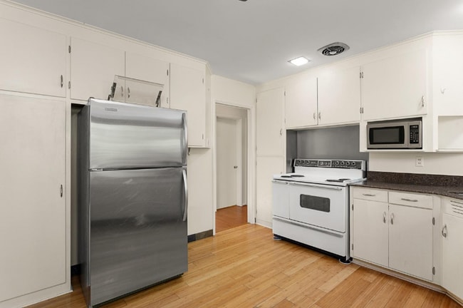 Photo - 3145 Sheridan St Unit A