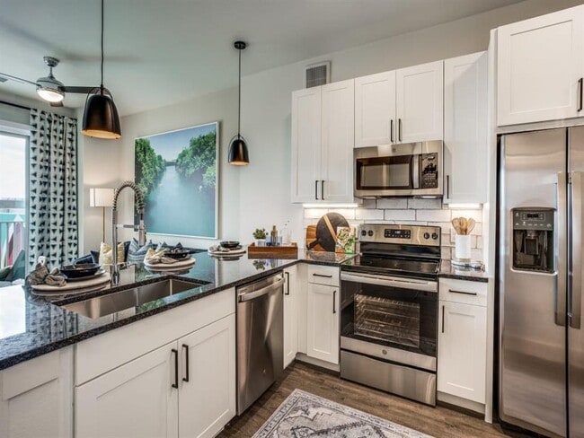 Photo - REVL on Lamar