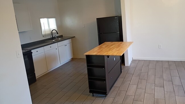 Photo - Garden Lofts on President