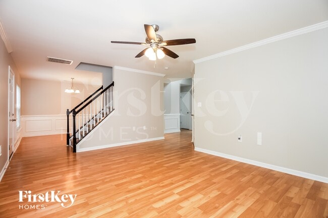 Photo - 7017 Blithe Low Pl