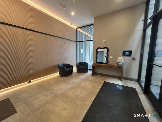Photo - 460 Summer St