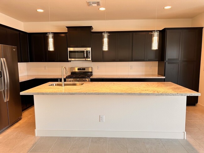 Photo - 17282 W Larkspur Dr