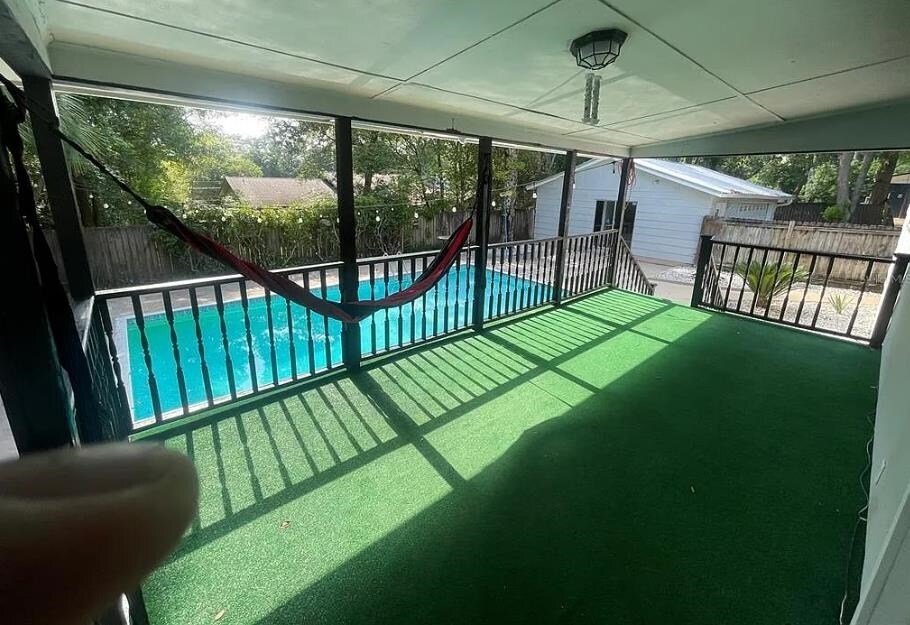 Photo - 1108 Cuerno St