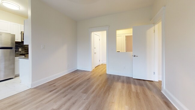 Photo - 374 Chestnut Hill Ave