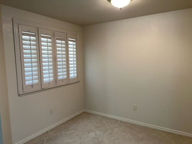 Photo - Vineyard home with luxury vinyl plank. Close to schools, shopping and transportation.