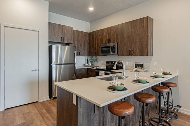 Photo - Riverwalk Apartments