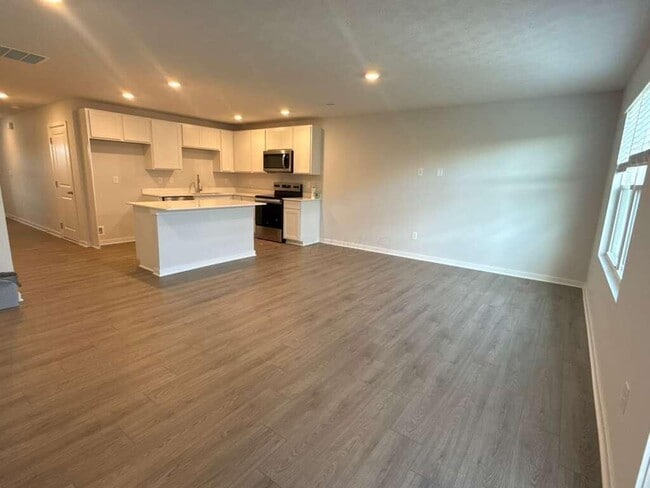 Photo - 6411 Bellmouth Rd
