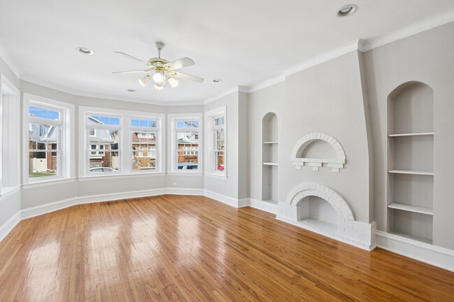 Photo - 4945 N Kilpatrick Ave Unit 1