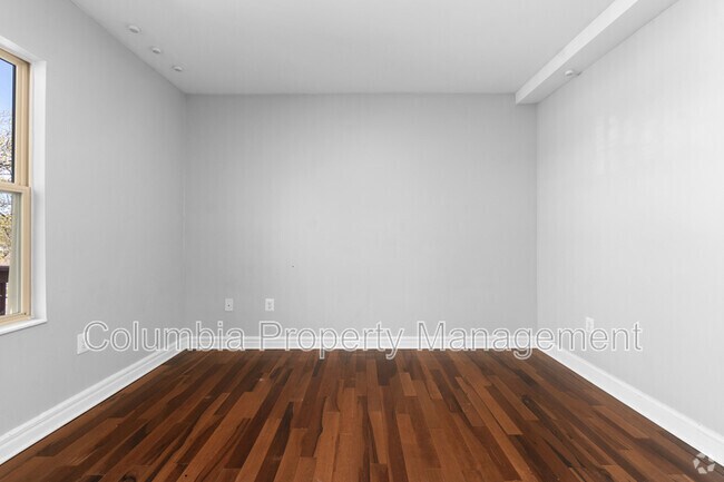 Building Photo - 1829 Providence St NE Rental