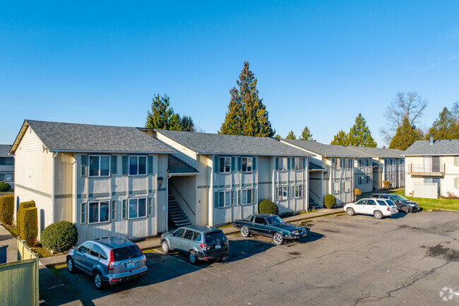 Photo - Maple Lane Ct Apartments