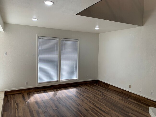 Photo - DS 7201 Memphis Avenue Unit A