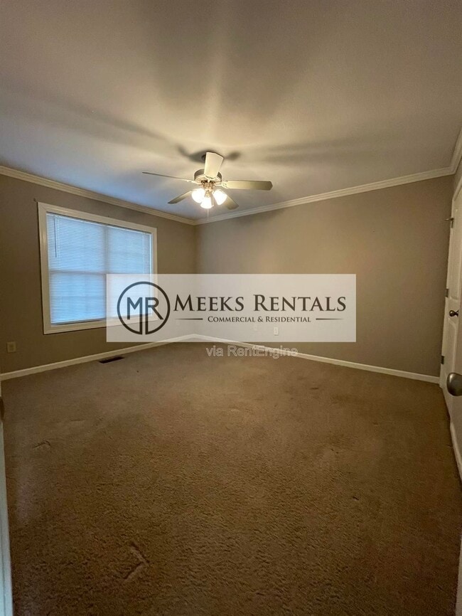 Photo - 1002 Fairway Gardens Dr