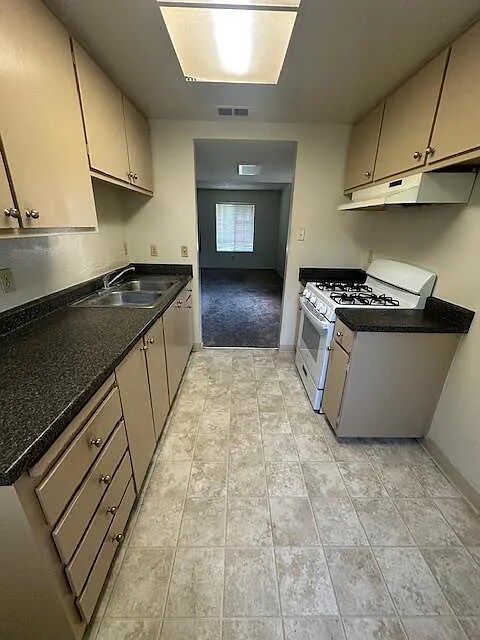 6301 Wexford Cir