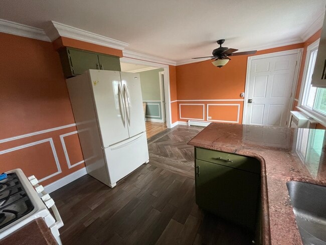 Photo - 2440 River Rd Unit 3E