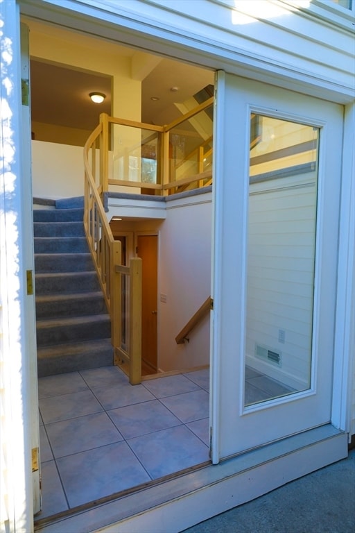 Photo - 145 Captain Eames Cir Unidad 145