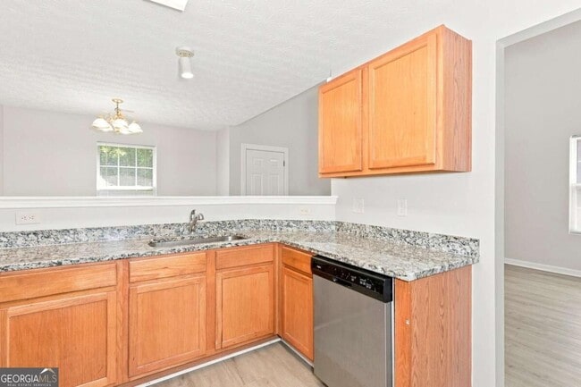 Photo - 5604 Windfall Ln