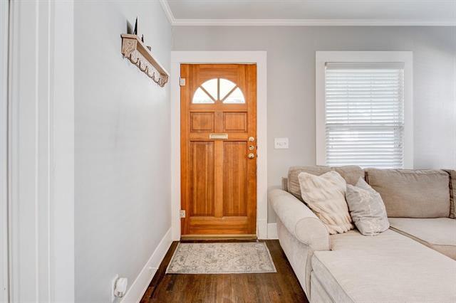 Photo - 2561 Rogers Ave