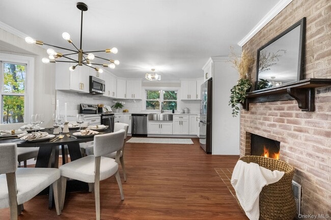 Photo - 27 Winding Ln