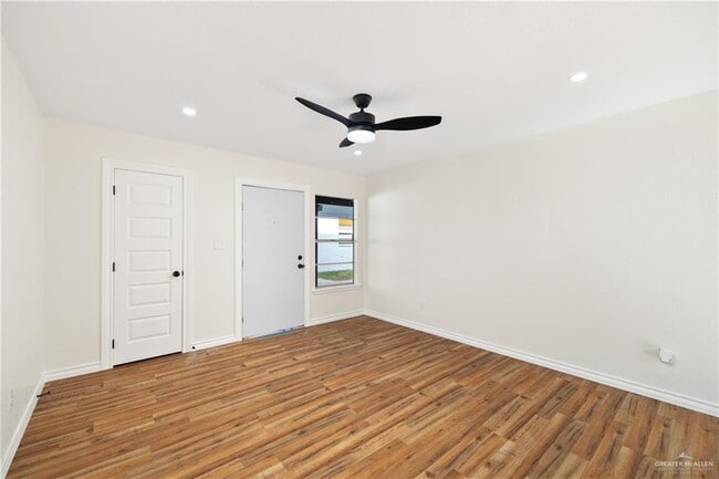 Photo - 12 N 23rd St Unit 3