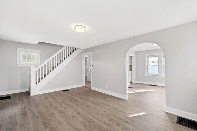 3001 Home Ave